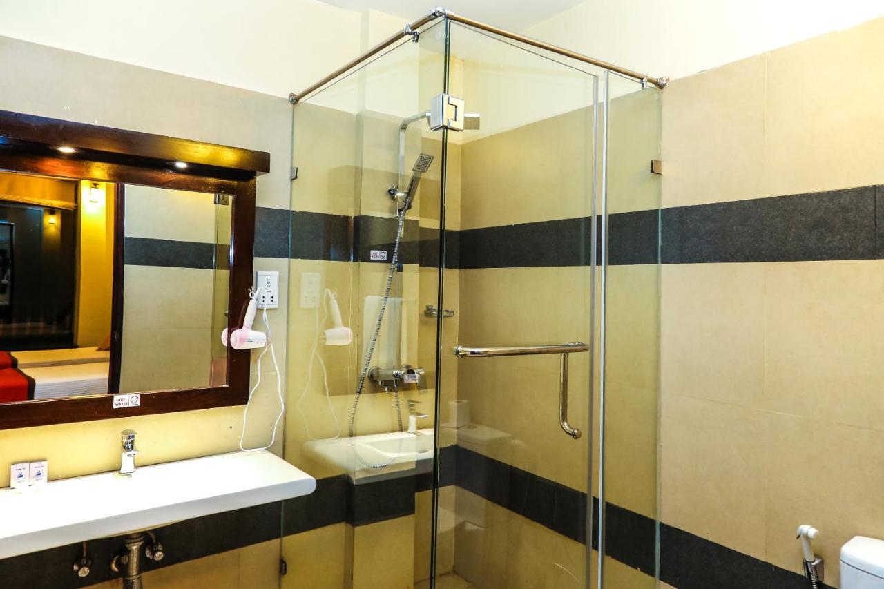 Oak Ray City Hotel Kandy Exterior photo